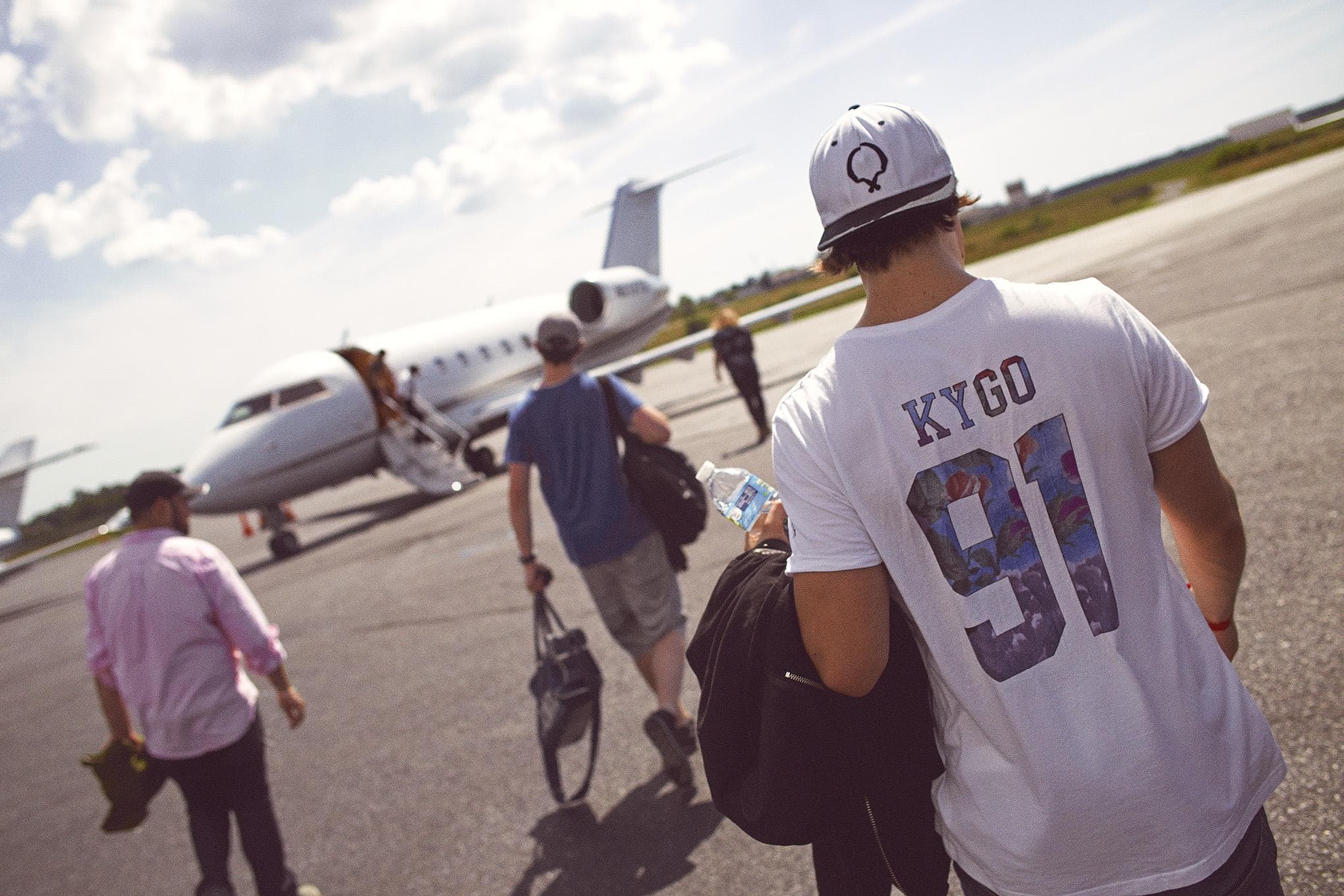 Kygo, frame 10