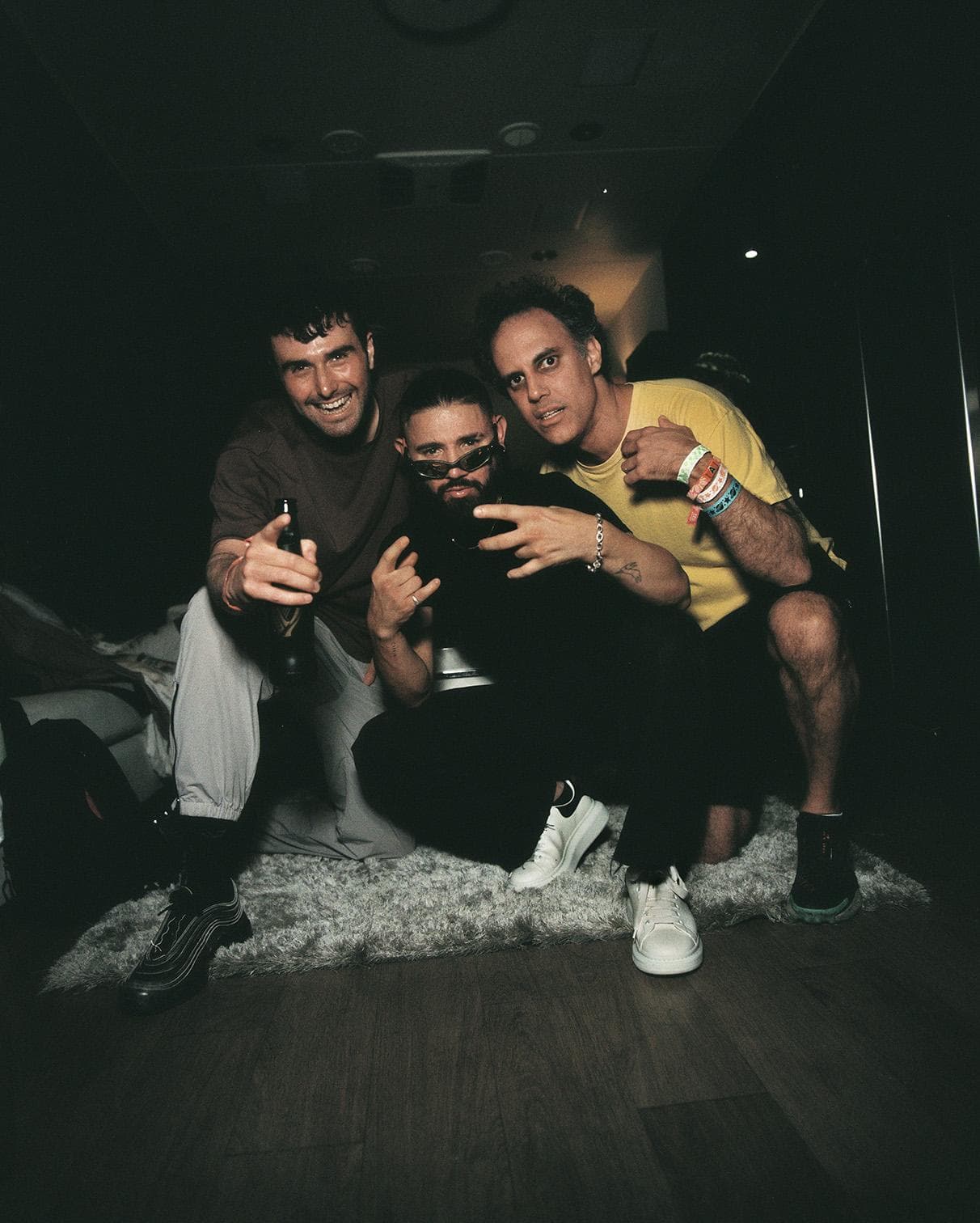 Music, live and backstage, frame 24