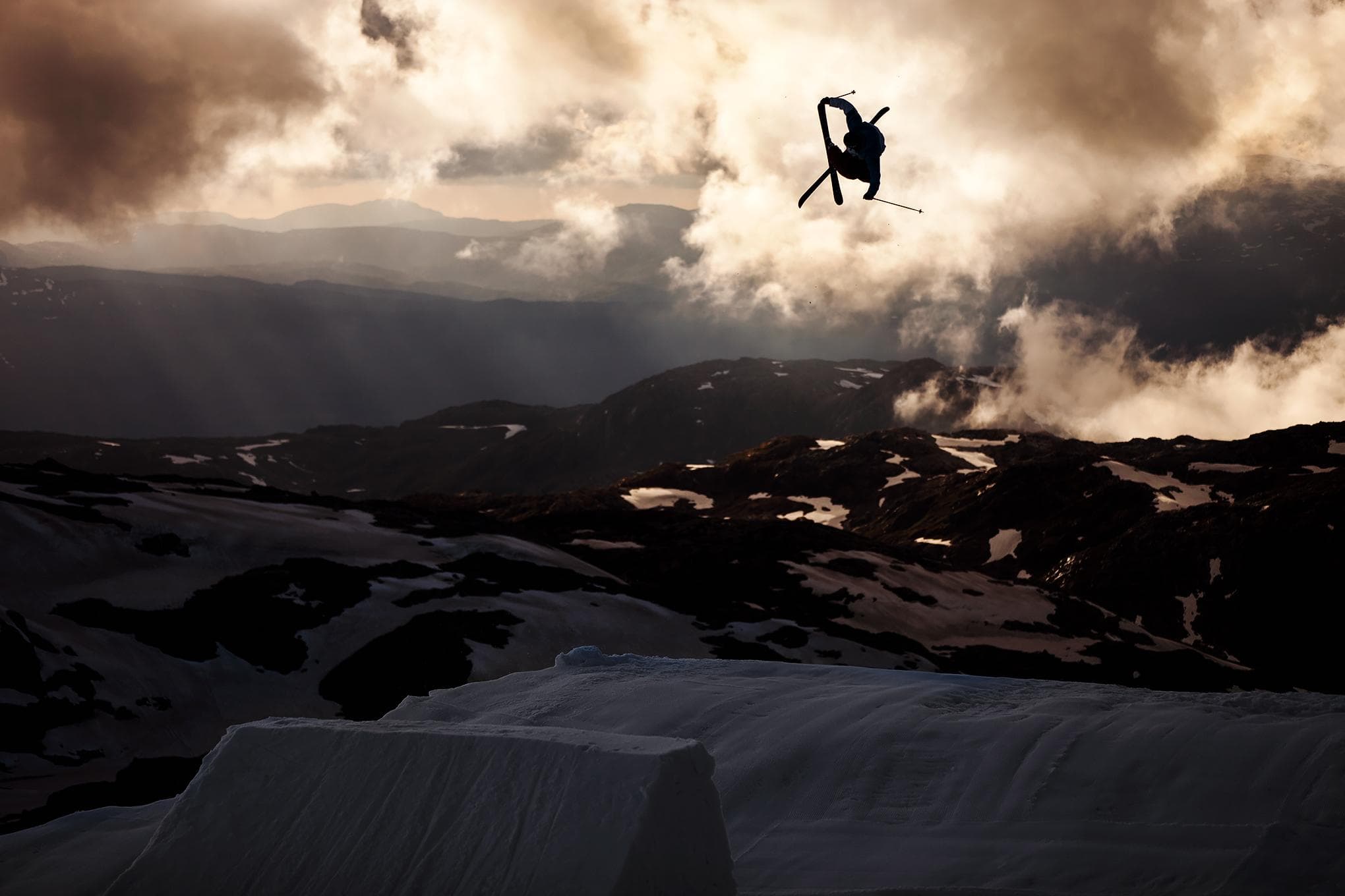 Snowboarding, frame 12
